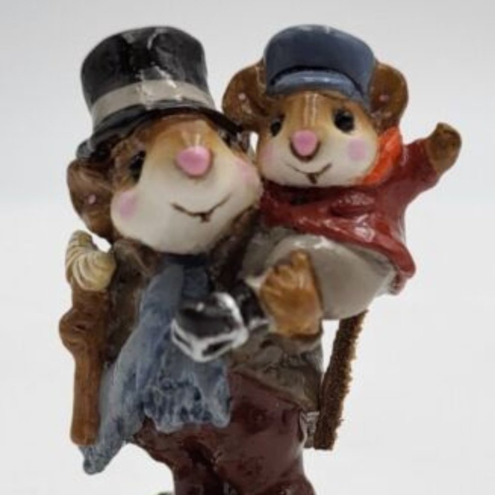 Wee Forest Folk By Annette Peterson "Bob Cratchit And Tiny Tim" 1987 Retired